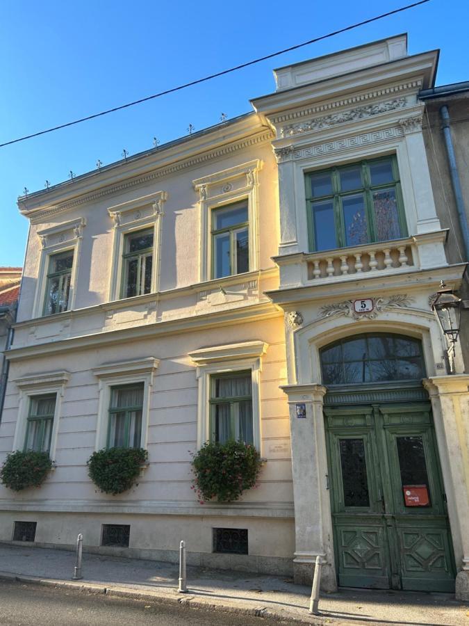 Historic Center-Lovely Nature Zagreb Exterior photo